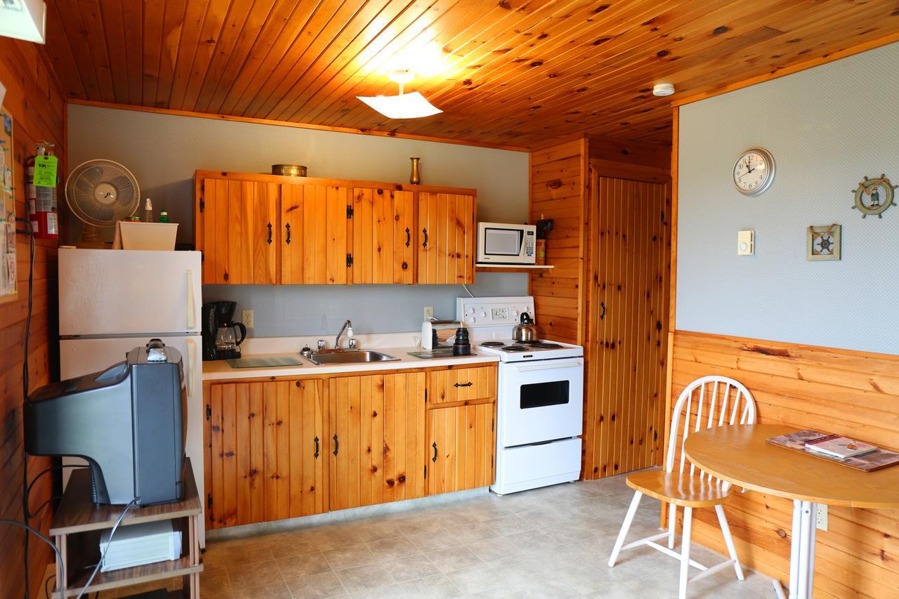 Blue Crest Cottages นอร์ธรัสติโค ภายนอก รูปภาพ