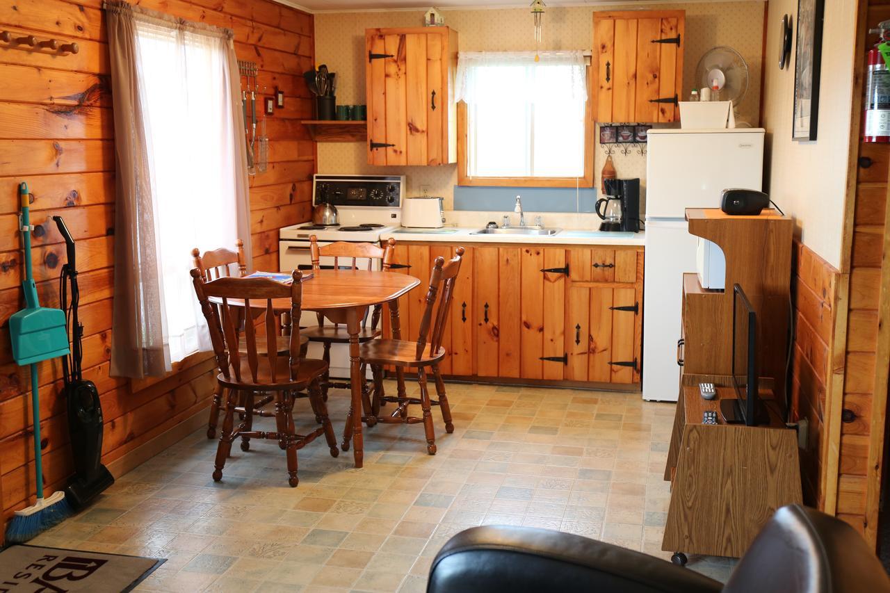 Blue Crest Cottages นอร์ธรัสติโค ภายนอก รูปภาพ